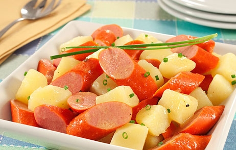 Salada de Batata com Salsicha