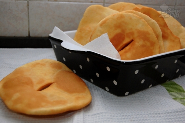 Receita de Torta frita à moda uruguaia  Ana Maria Brogui