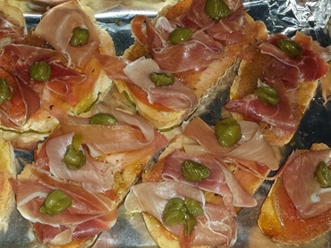 Pa amb tomàquet (pão com tomate catalão)