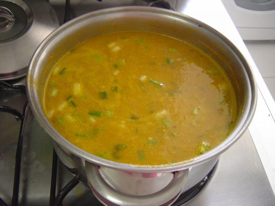Sopa com proteína texturizada de soja e abóbora