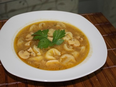 Sopa de capeletti (capeletti in brodo)
