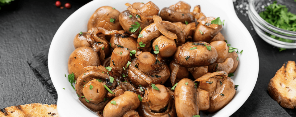 Receitas de pratos com cogumelos para uma refeição vegetariana