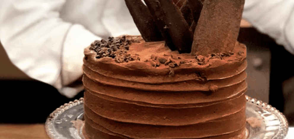 10 segredos revelados para cozinhar o bolo perfeito: o que os profissionais não contam?