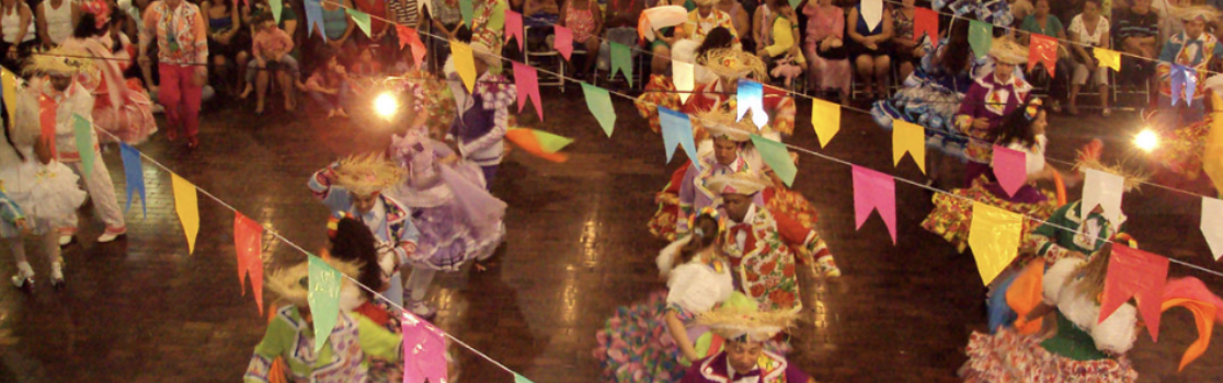 Festas Juninas pelo Brasil: Diferenças Regionais e Pratos Típicos