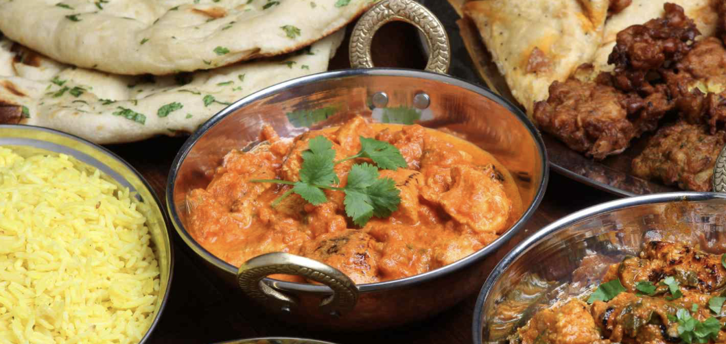 Comida Típica da Índia: 12 Pratos Tradicionais e Onde Provar em Nova Deli